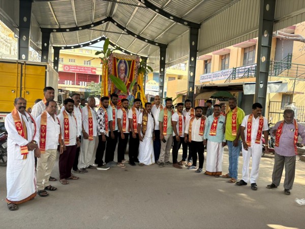 ಮಧುಗಿರಿಯಲ್ಲಿ ಕೈವಾರ ತಾತಯ್ಯ ಜಯಂತಿ ಆಚರಣೆ. 