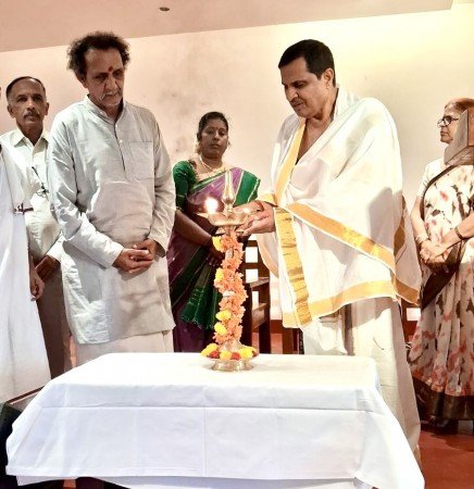 ಗೀತಾರ್ಥ ಪ್ರಸಾರ 2026: ಚಿದಂಬರ ಗೀತಾ ರೋಲಿಂಗ್ ಶೀಲ್ಡ್ ಮುಡಿಗೇರಿಸಿಕೊಂಡ ಮಾರುತಿ ಅಂತರರಾಷ್ಟ್ರೀಯ ಶಾಲೆ