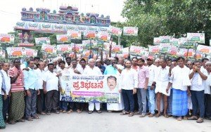 ಬರಗಾಲ: ಪ್ರತಿ ಗ್ರಾಪಂ ಮಟ್ಟದಲ್ಲಿ ಮೇವು ಬ್ಯಾಂಕ್ ತೆರೆಯಲು ಒತ್ತಾಯ